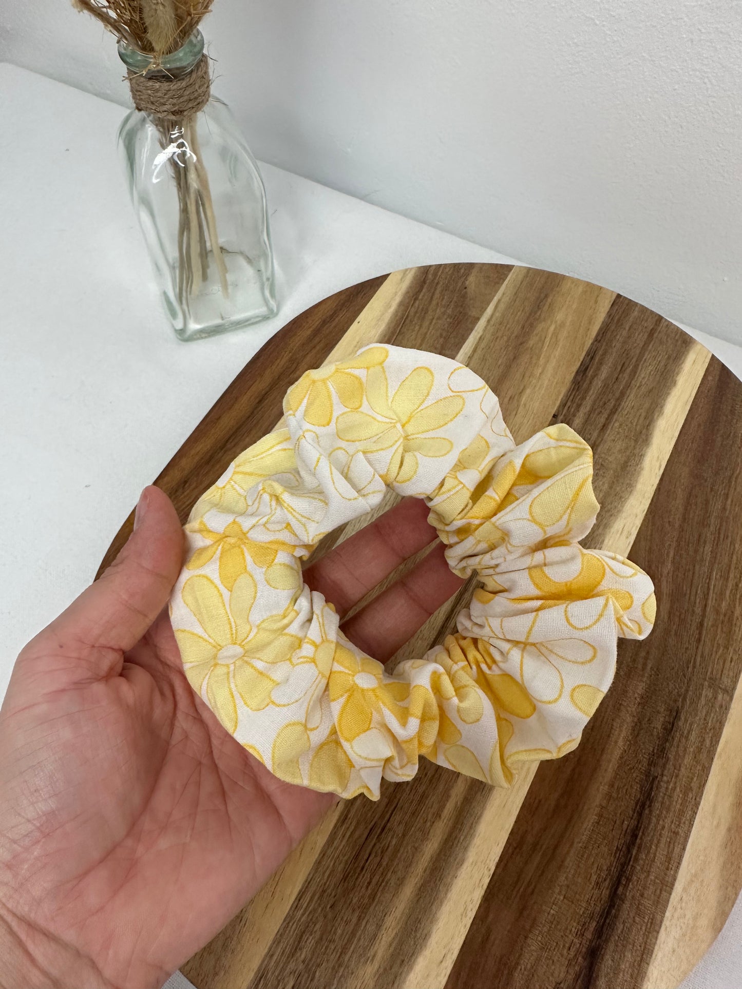 Chouchou fleurs jaunes