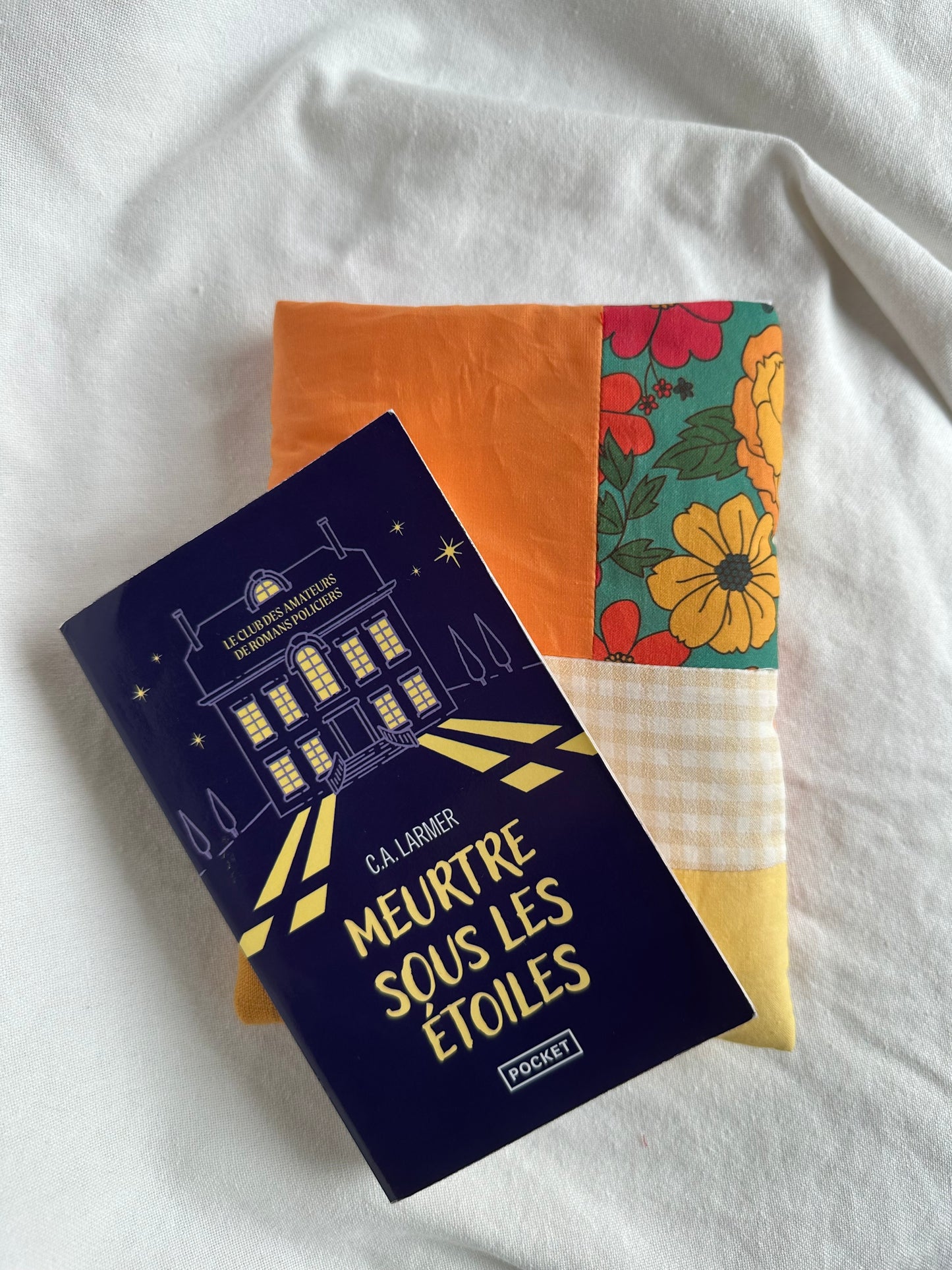 Housse à livre poche patchwork jaune