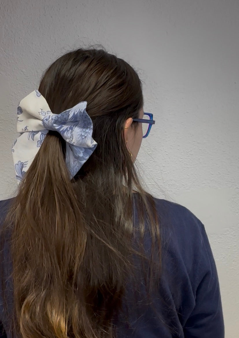 Maxi noeud floral bleu