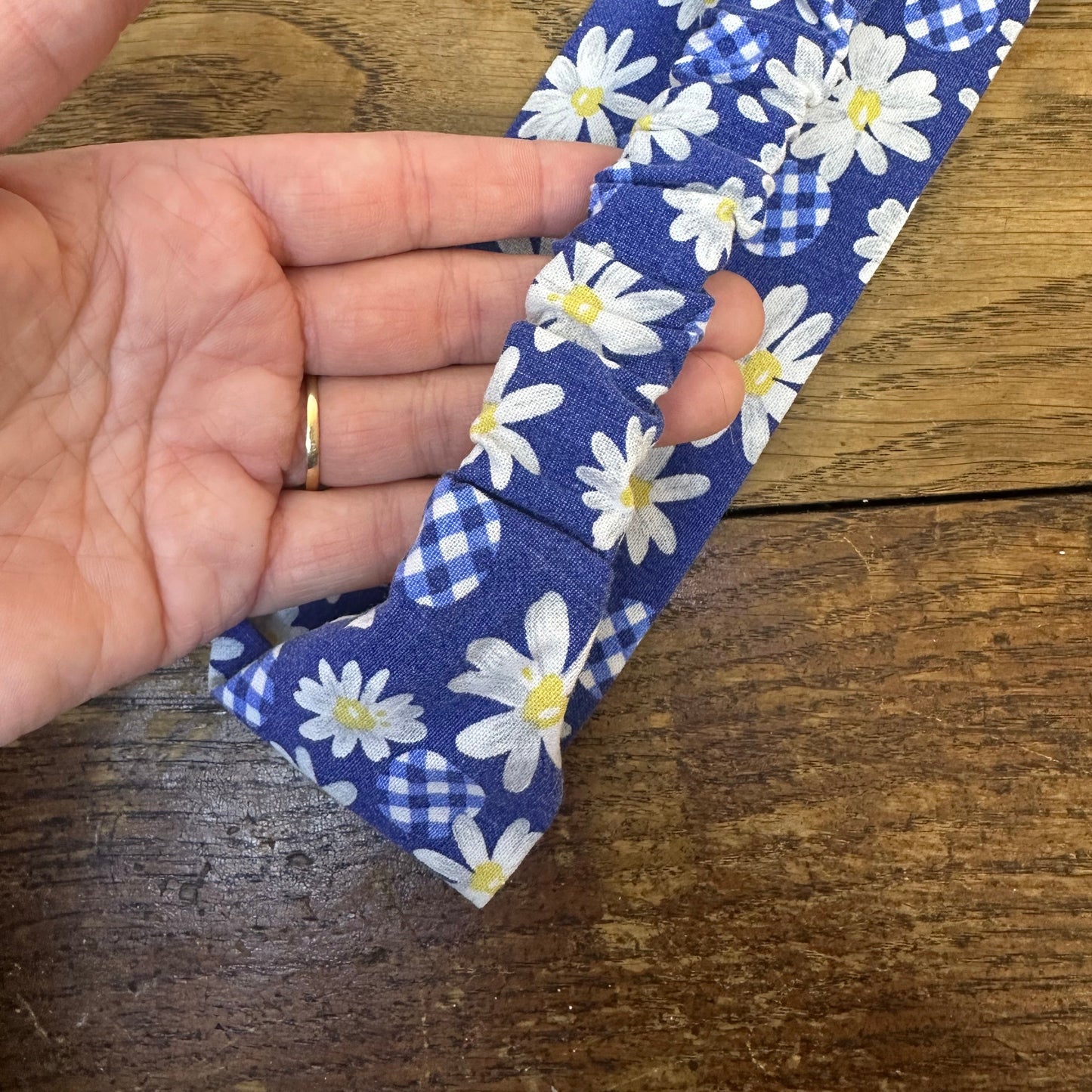 Bandeau à fleurs et Vichy