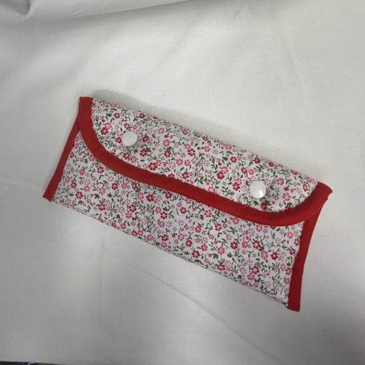Etui à lunettes fleurs rouges et roses