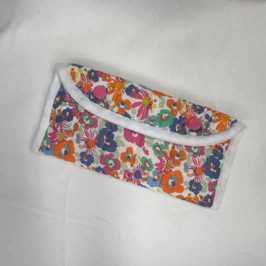 Etui à lunettes chemise à fleurs