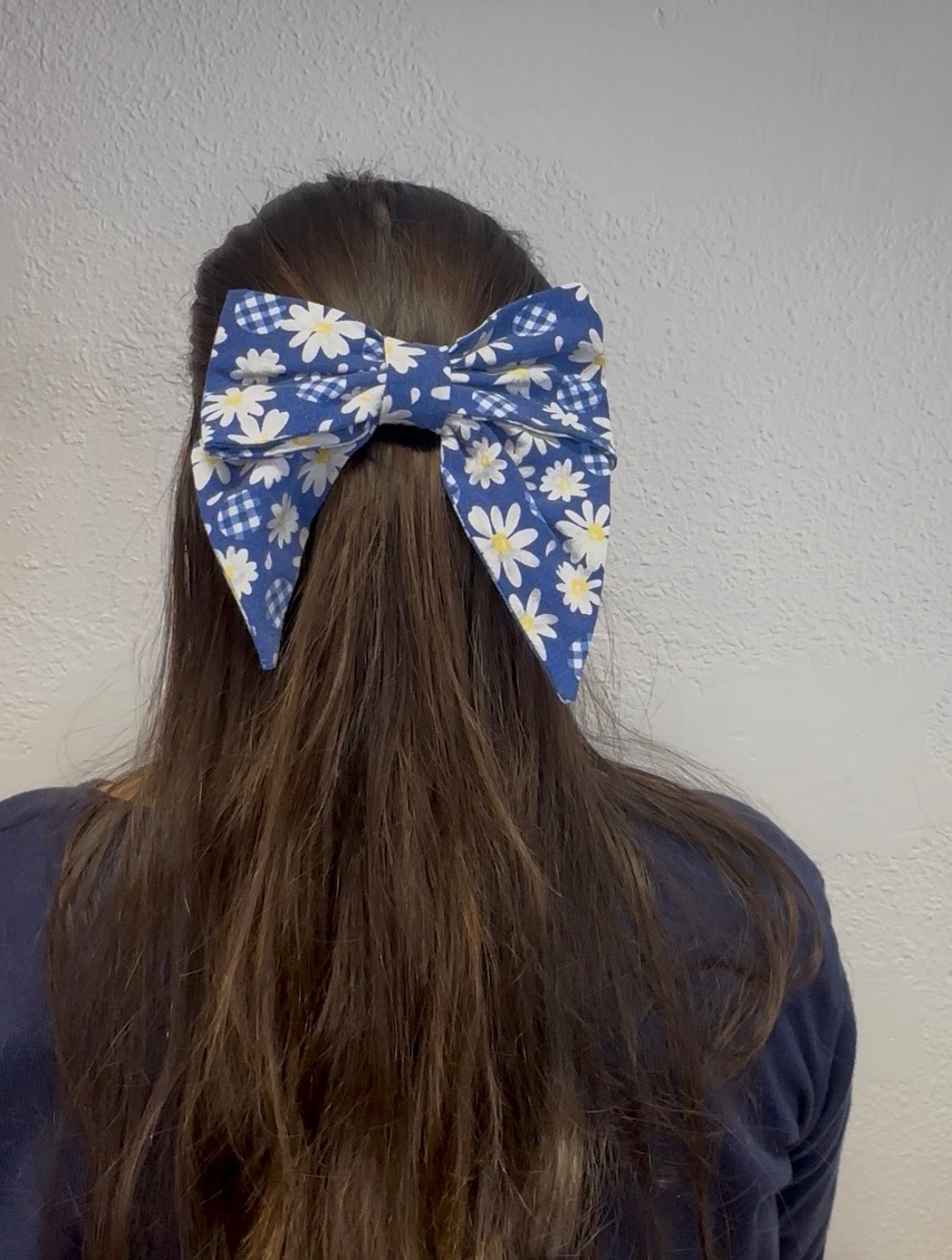 Maxi blue gingham and daisy bow