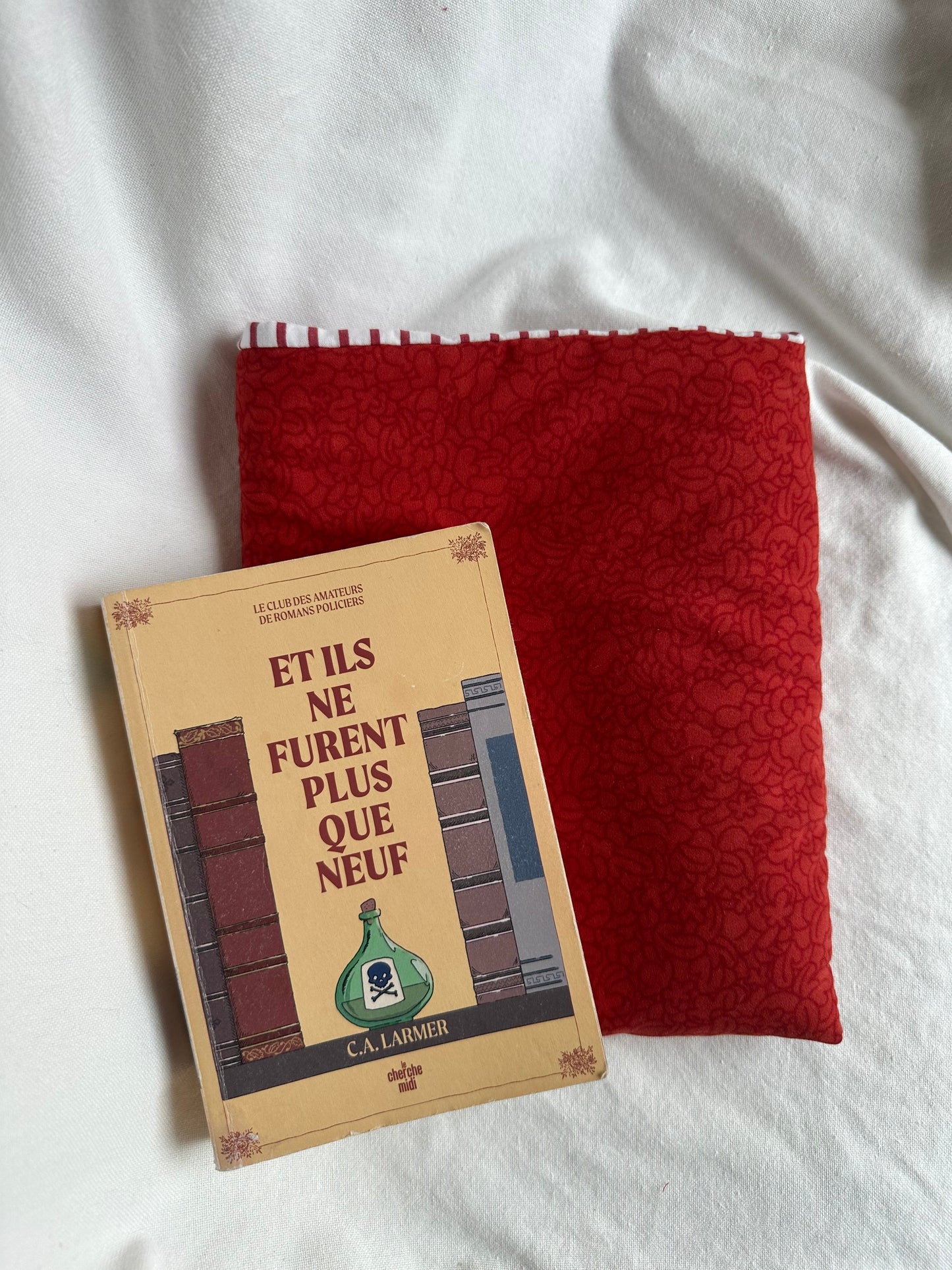 Red floral paperback book sleeve