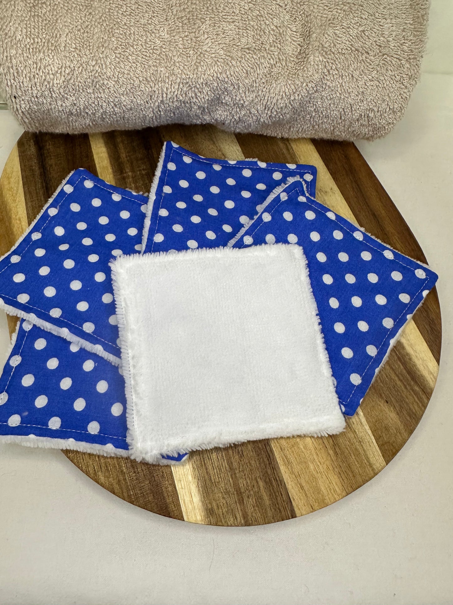 Lot de 5 cotons lavables bleus à pois blancs - taille 1