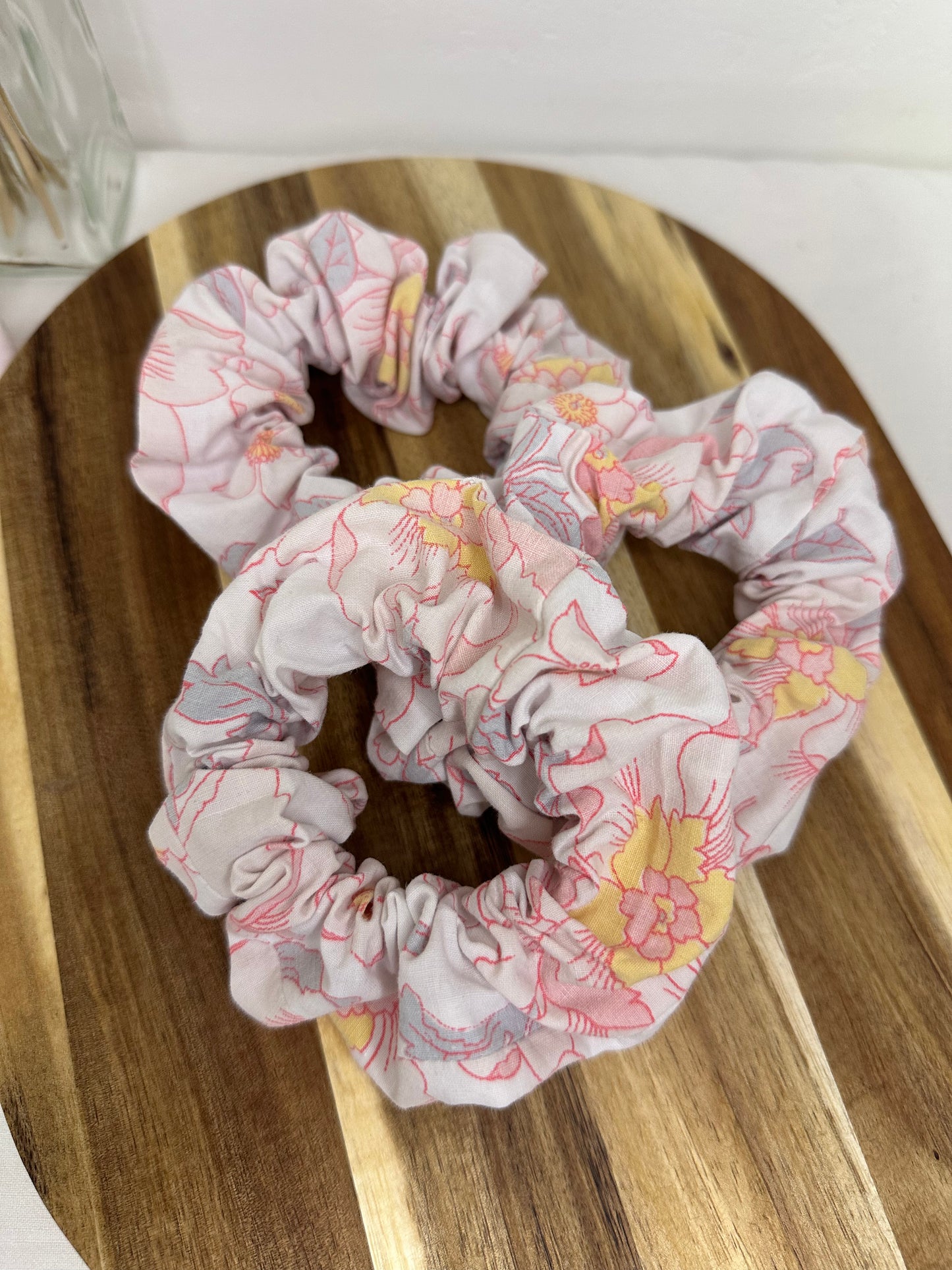 Chouchou floral rose