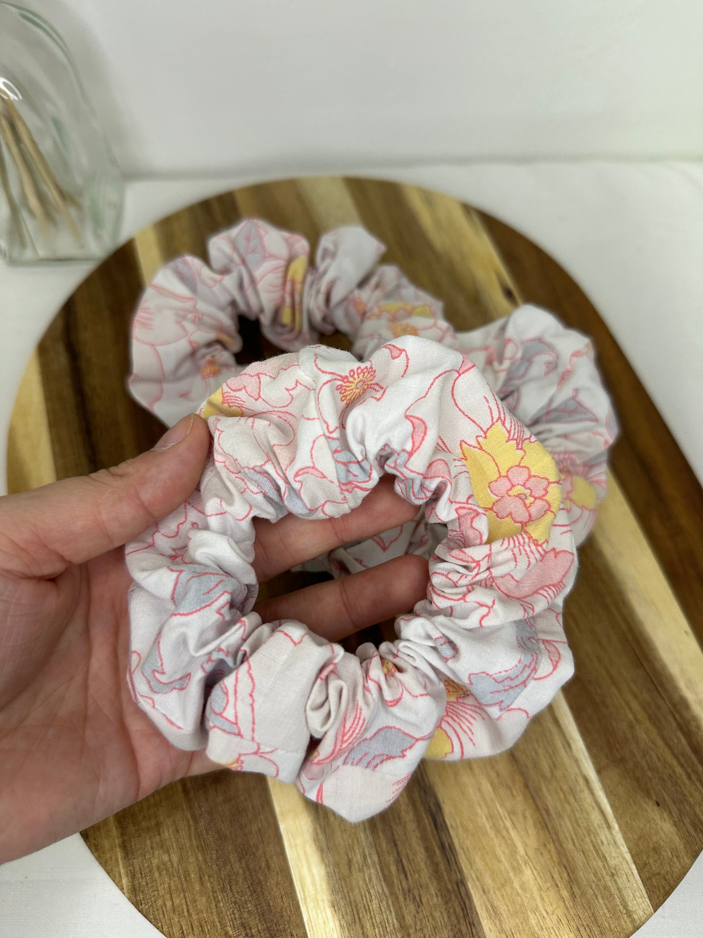 Chouchou floral rose